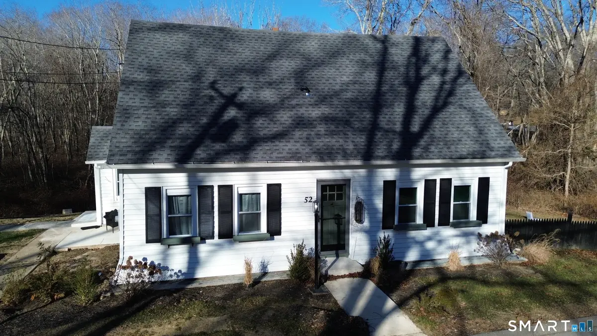 52 Walnut Hill Road, East Lyme, CT 06333 - Image #1