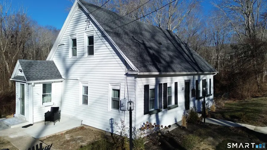 52 Walnut Hill Road, East Lyme, CT 06333 - Image #2