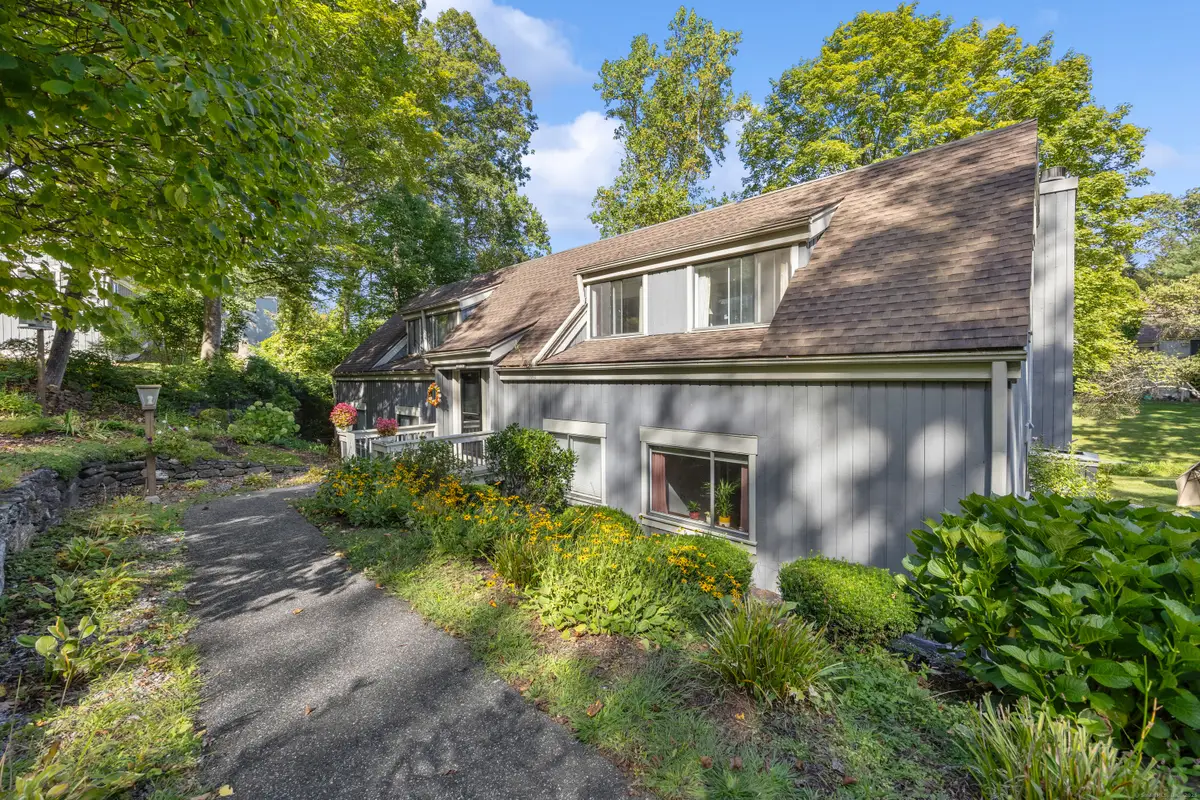 405 Heritage Village #D, Southbury, CT 06488 - Image #1