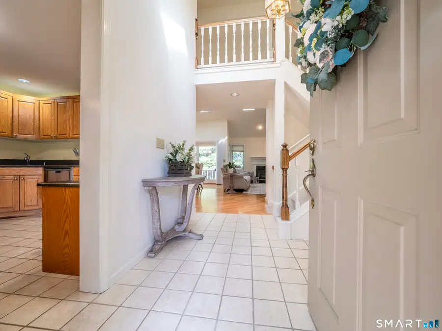 12 Boulevard Drive #31-172, Danbury, CT 06810 - Image #2