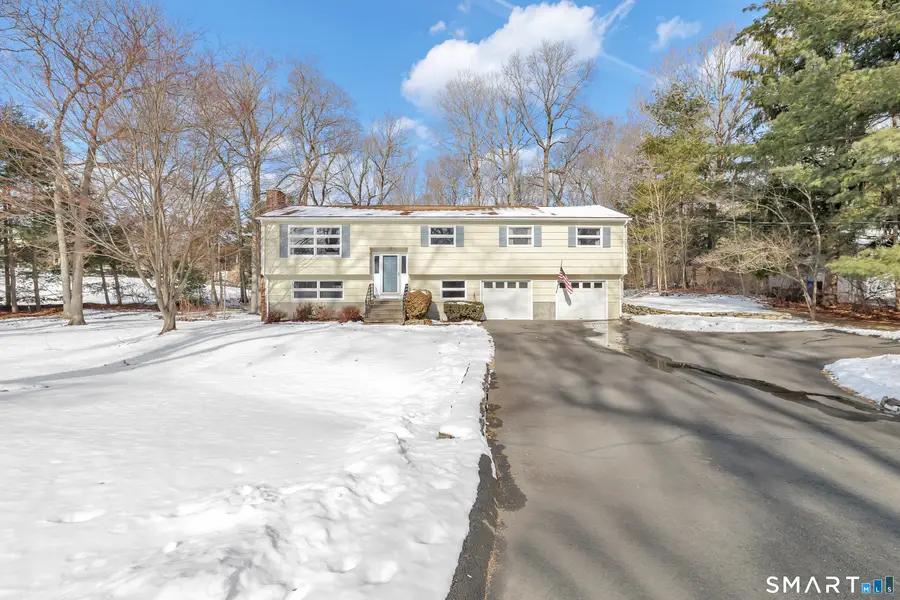 71 Laurel Wood Drive, Shelton, CT 06484 - Image #3
