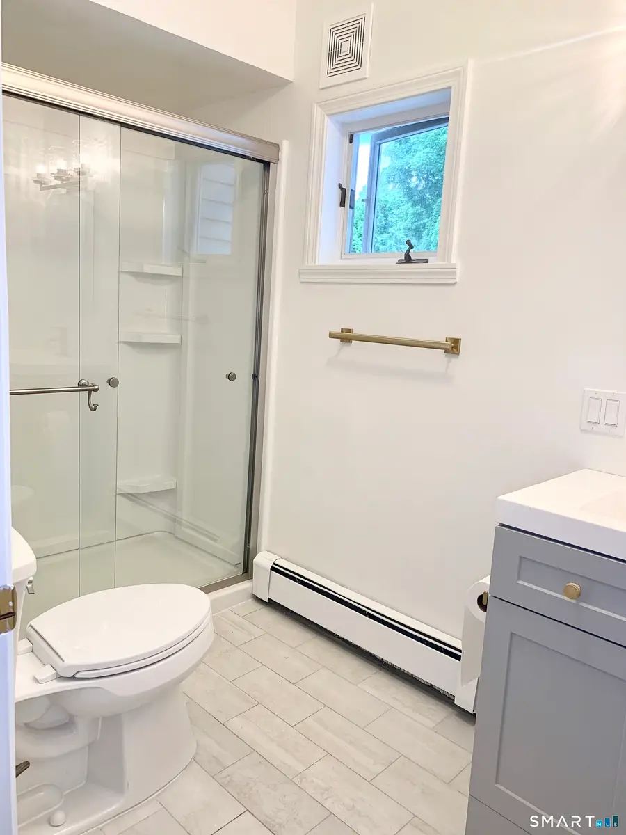 39 Balmforth Avenue, Danbury, CT 06810 - Image #3