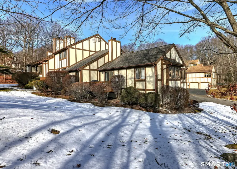 690 Forest Road #501, West Haven, CT 06516 - Image #2