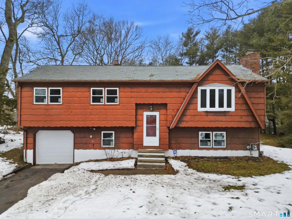 11 Somersett Drive, Pawcatuck, CT 06379 - #1