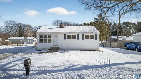 25 Oslo Street, Groton, CT 06355