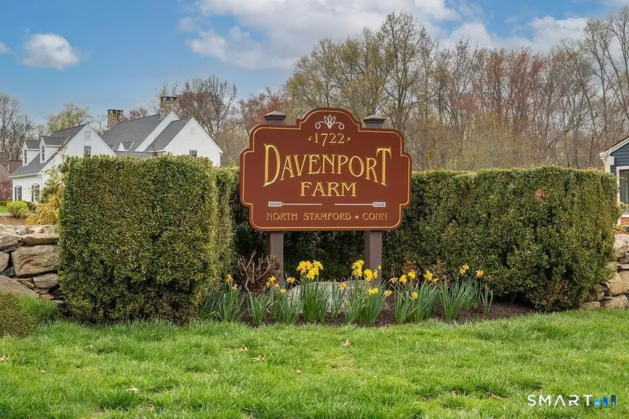 35 Davenport Farm Lane East, Stamford, CT 06903 - Image #3