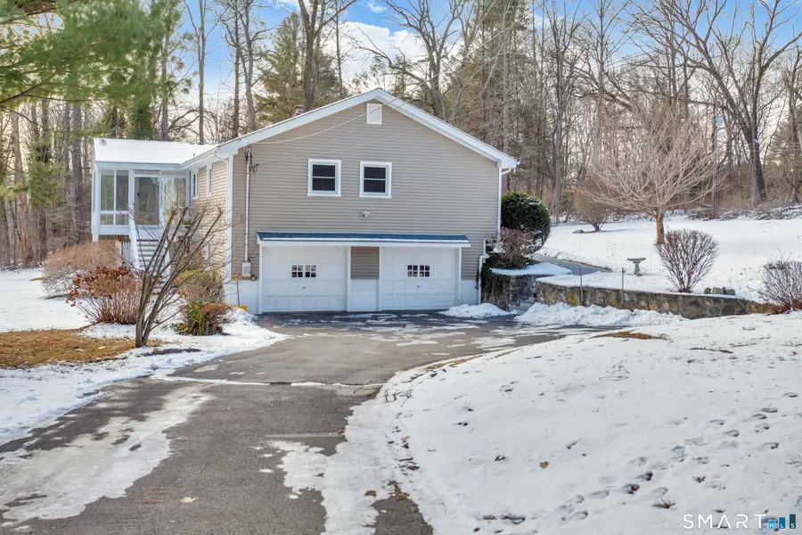 5 Lorraine Drive, Woodbridge, CT 06525 - #3