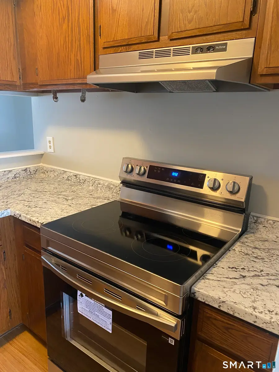 500 Darling Street #12J, Southington, CT 06489 - Image #3