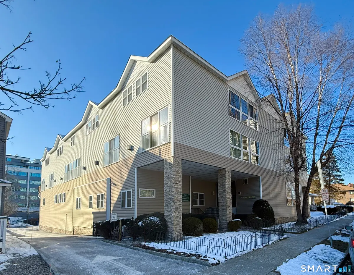 1400 Bedford Street #11, Stamford, CT 06905 - Image #1