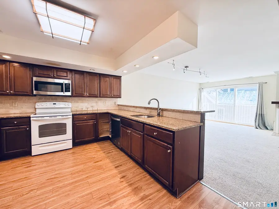 1400 Bedford Street #11, Stamford, CT 06905 - Image #3