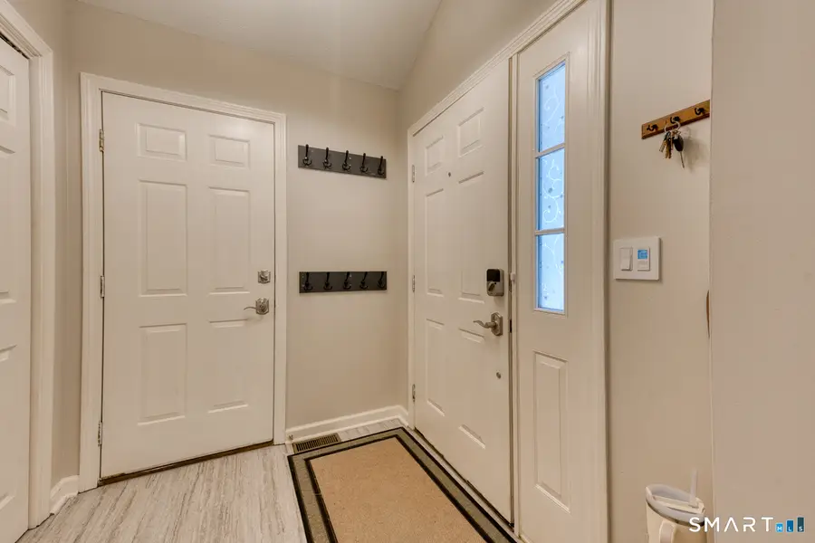 797 Long Hill Road #APT B, Middletown, CT 06457 - Image #3