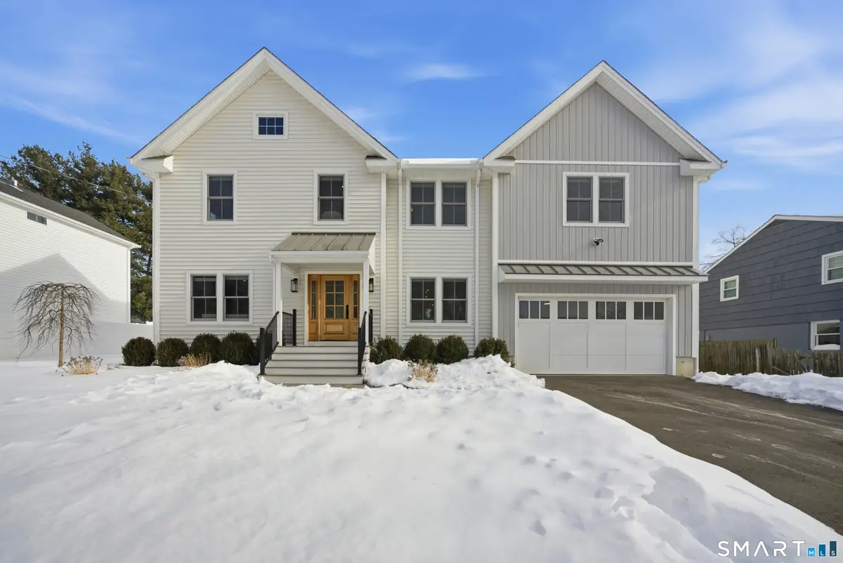 196 Robin Lane, Fairfield, CT 06824 - Image #1