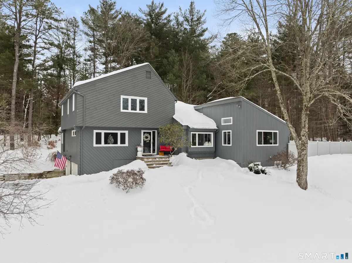 324 Old Farms Road, Simsbury, CT 06070 - #1