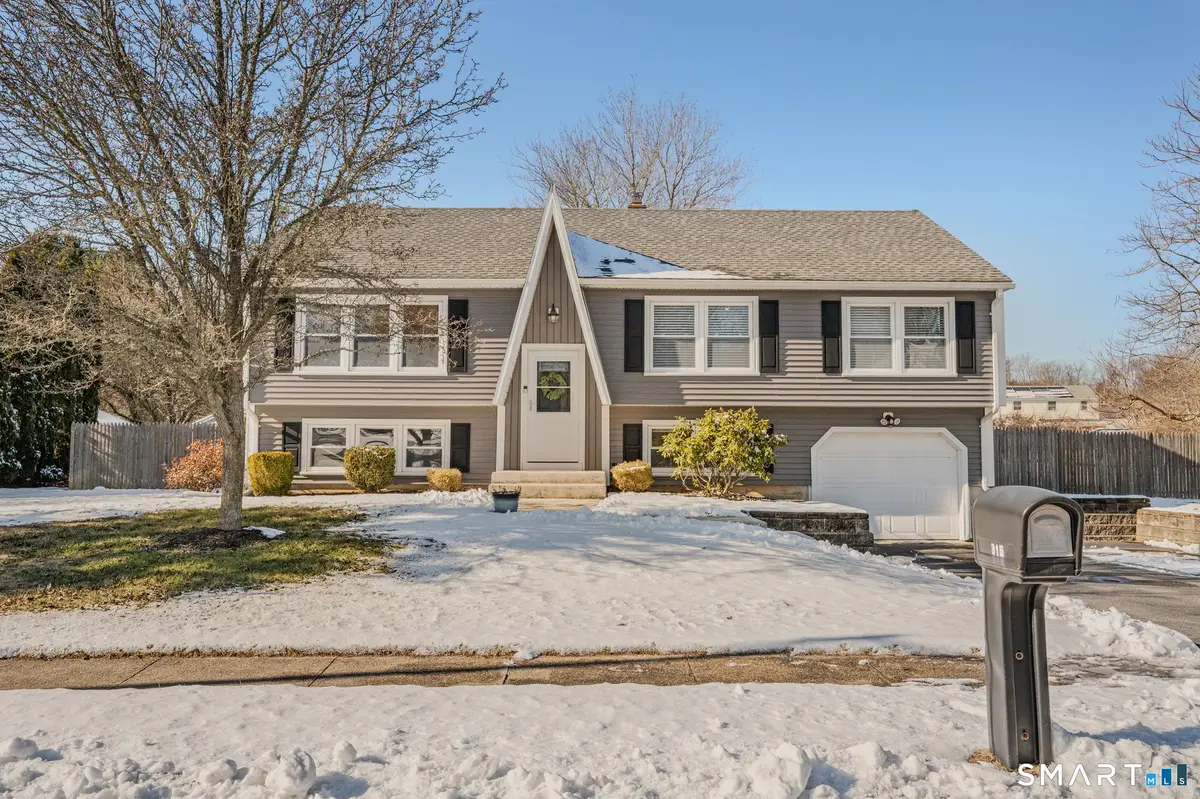 315 Judson Avenue, Groton Town, CT 06355 - Image #1