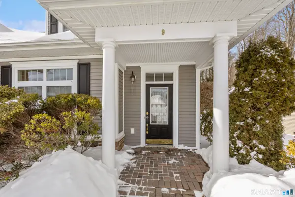 9 Lakeview Rise #9, Beacon Falls, CT 06403