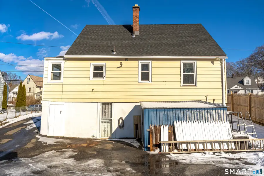 216 Madison Street, Waterbury, CT 06706 - Image #2