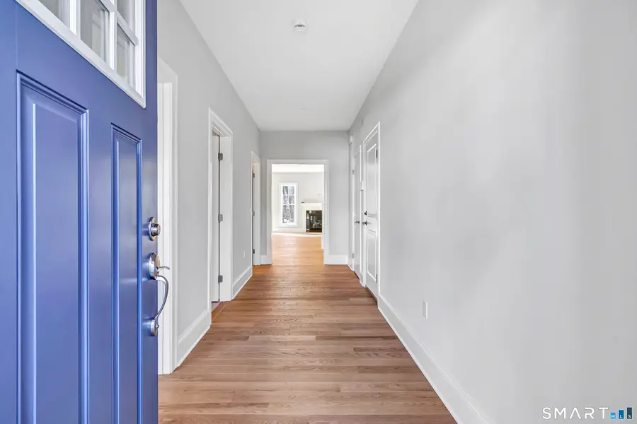 4 Woods View Lane, Shelton, CT 06484 - Image #3