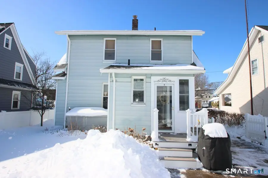 26 Essex Street, Fairfield, CT 06825 - #2