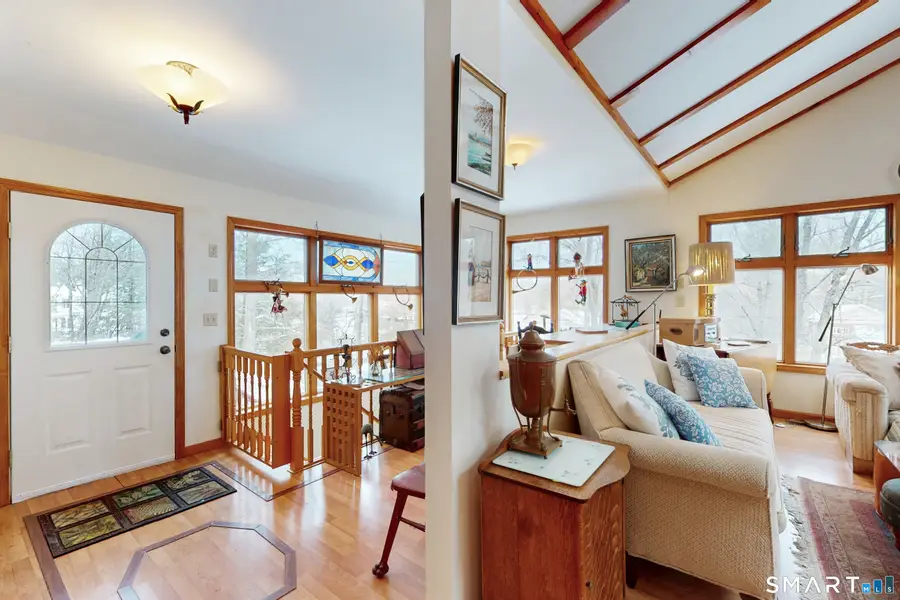 29 Carol Street, Danbury, CT 06810 - Image #3