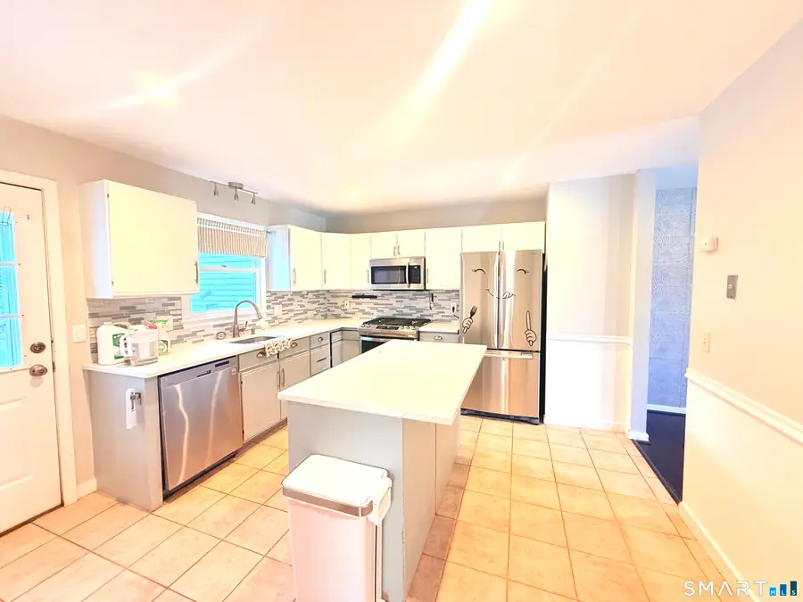 4 Hill Court #B, Norwalk, CT 06850 - Image #3