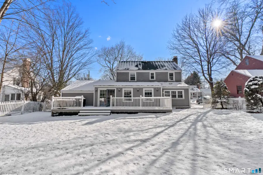 30 Sandhurst Drive, West Hartford, CT 06107 - Image #2