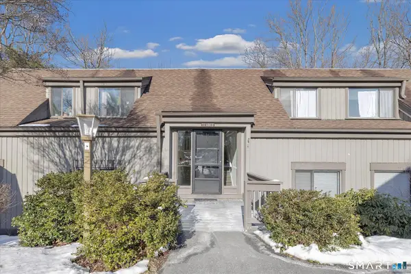 73 Heritage Village #B, Southbury, CT 06488