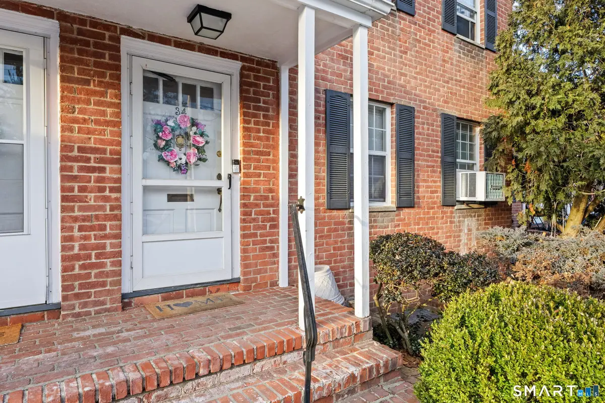34 4th Street #34, Stamford, CT 06905 - Image #1