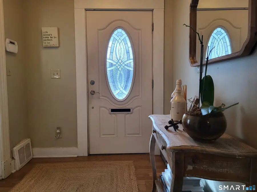 110 Darby Street, Bloomfield, CT 06002 - #2