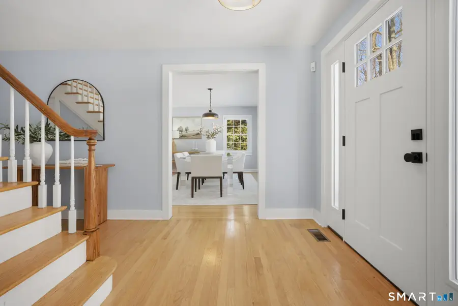 341 Crestwood Road, Fairfield, CT 06824 - Image #3