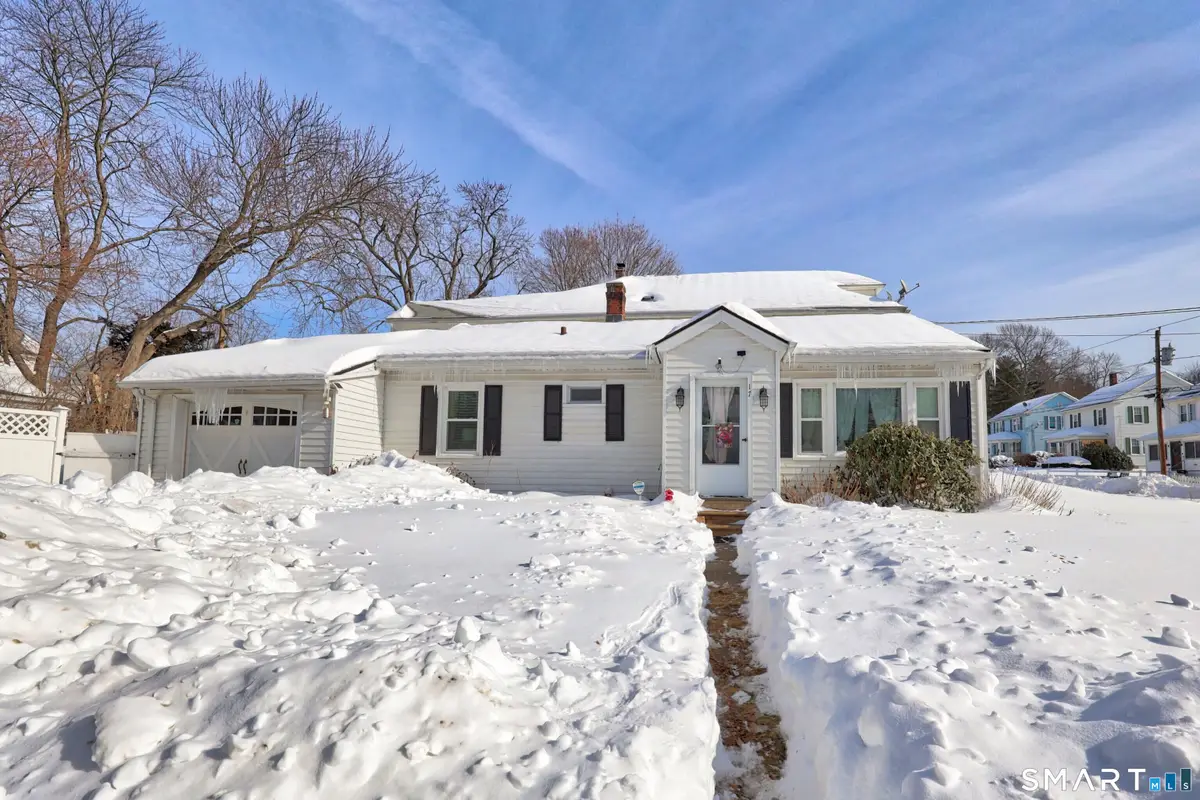 17 Rosedale Avenue, Waterbury, CT 06705 - Image #1