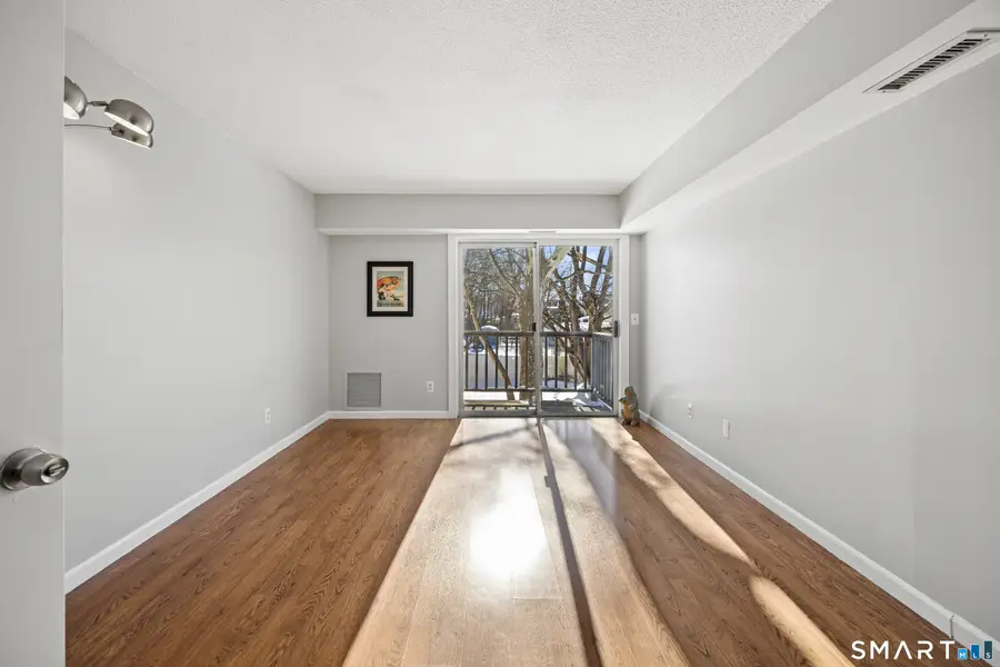 202 Main Street #APT 3H, West Haven, CT 06516 - #3