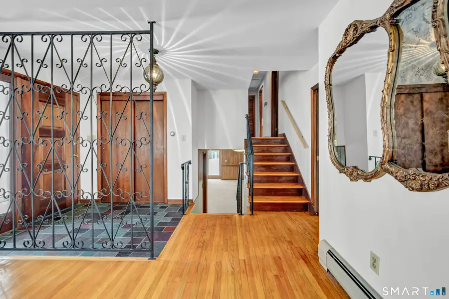 95 Masna Place, Stratford, CT 06614 - Image #2