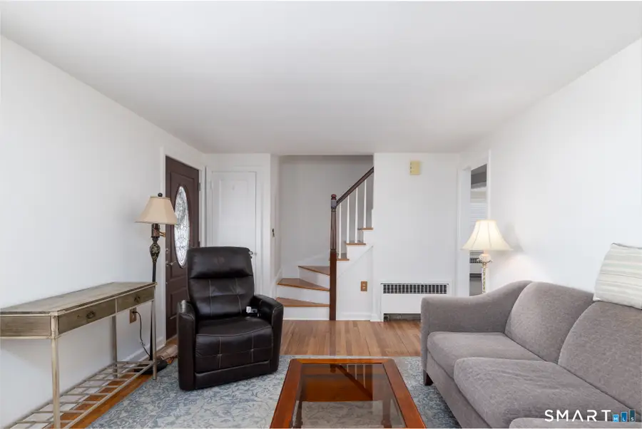 349 Quinnipiac Avenue, North Haven, CT 06473 - Image #2