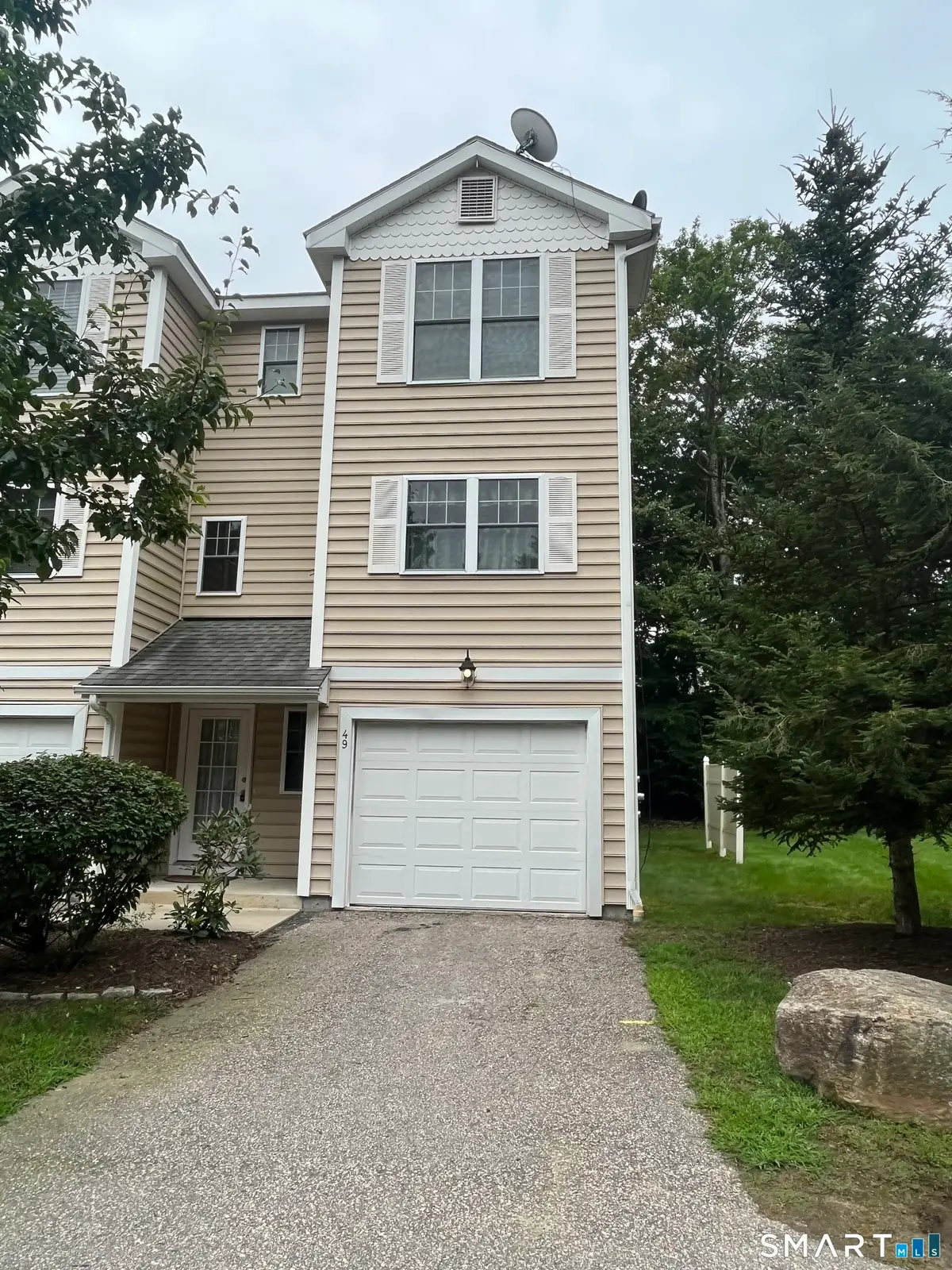 49 Forestview Drive #49, Norwich, CT 06360 - Image #1