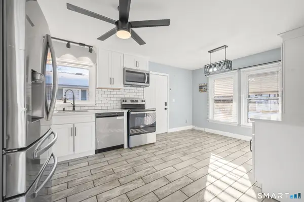 24 Pearl Street, Glastonbury, CT 06033