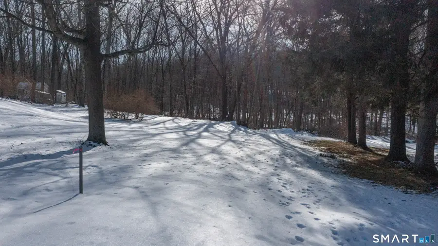 22 1/2 Country Ridge Road, Danbury, CT 06810 - #3