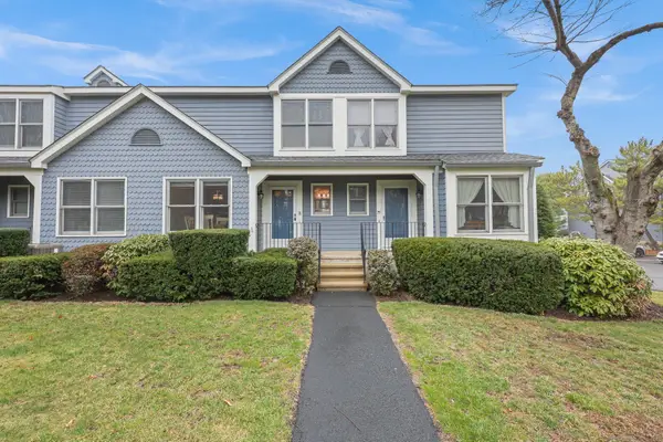 76 Fawn Ridge Lane #76, Norwalk, CT 06851