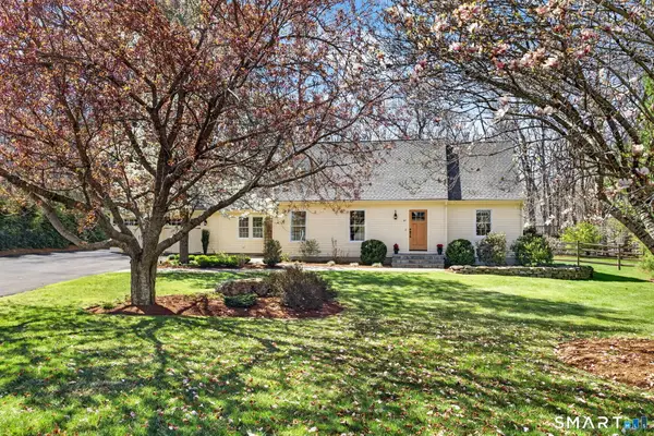 85 Fawn Brook Circle, Madison, CT 06443