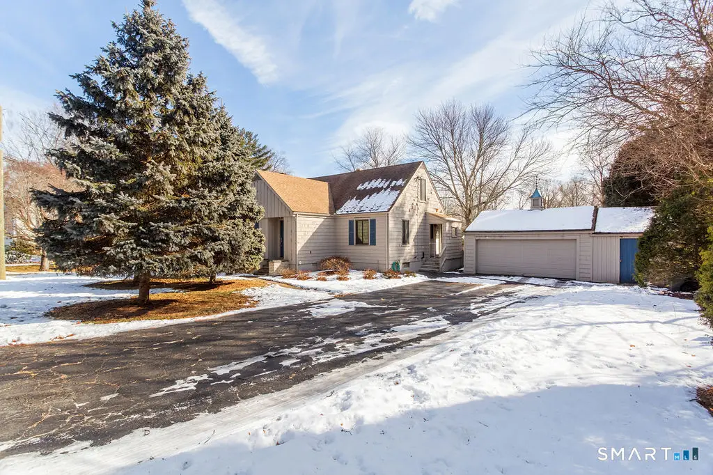 245 Reid Street, Fairfield, CT 06824 - Image #1