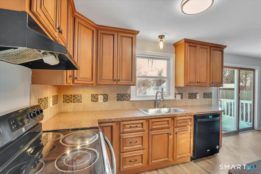 691 Baldwin Avenue, Meriden, CT 06450 - Image #3