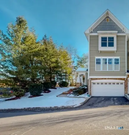 1 Lawrence Avenue #1, Danbury, CT 06810 - Image #2