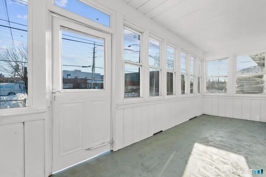 21 Richards Street, West Haven, CT 06516 - Image #2