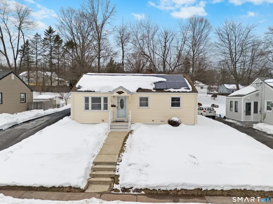 208 Mountain Street, Hartford, CT 06106 - #2