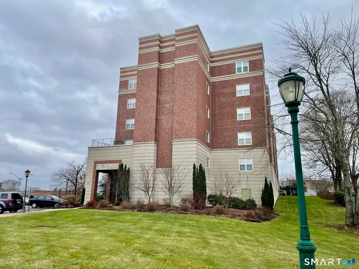 49 Rose Street #APT 204, Branford, CT 06405 - Image #1