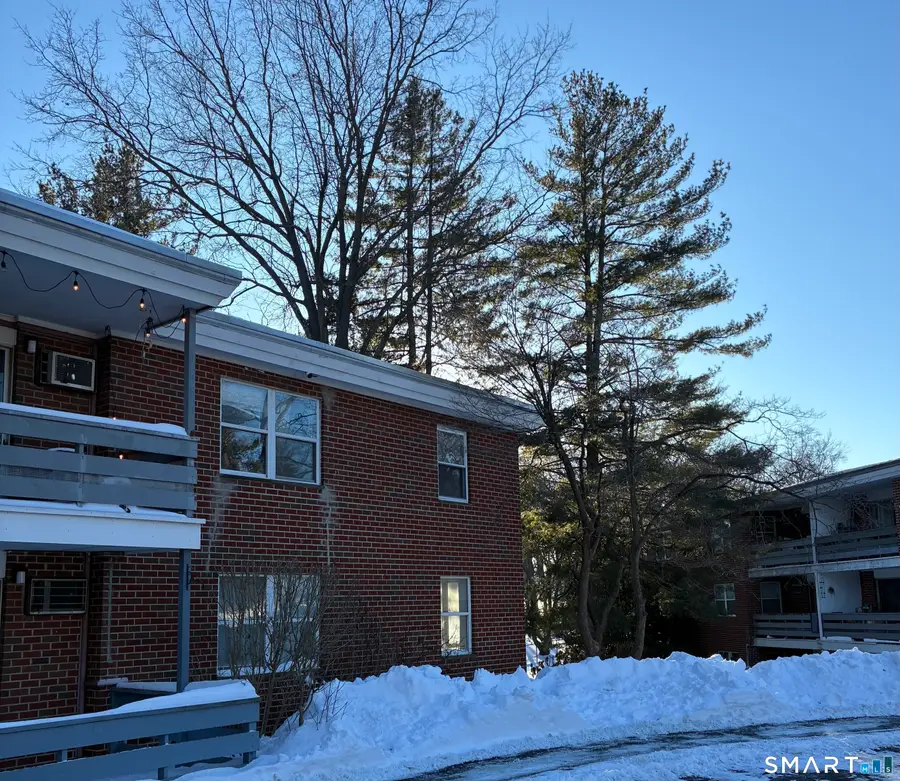 108 Oakwood Avenue #APT A3, West Hartford, CT 06119 - #3