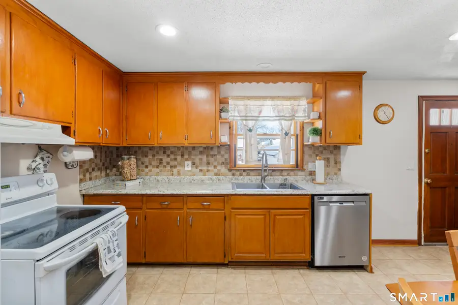 95 Harvard Street, Hartford, CT 06106 - Image #2