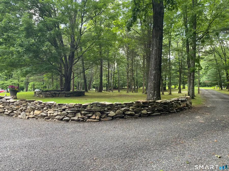 54 Outlook Road, New Milford, CT 06776 - #3