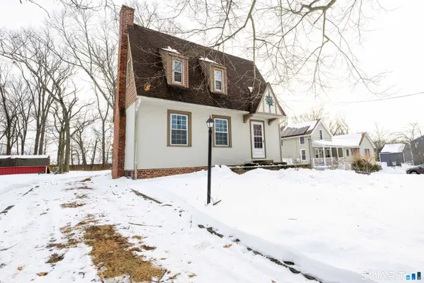 42 Oregon Avenue, East Haven, CT 06512