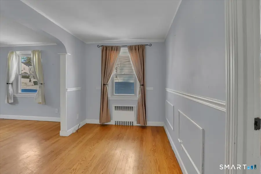 536 South Quaker Lane, West Hartford, CT 06110 - Image #3