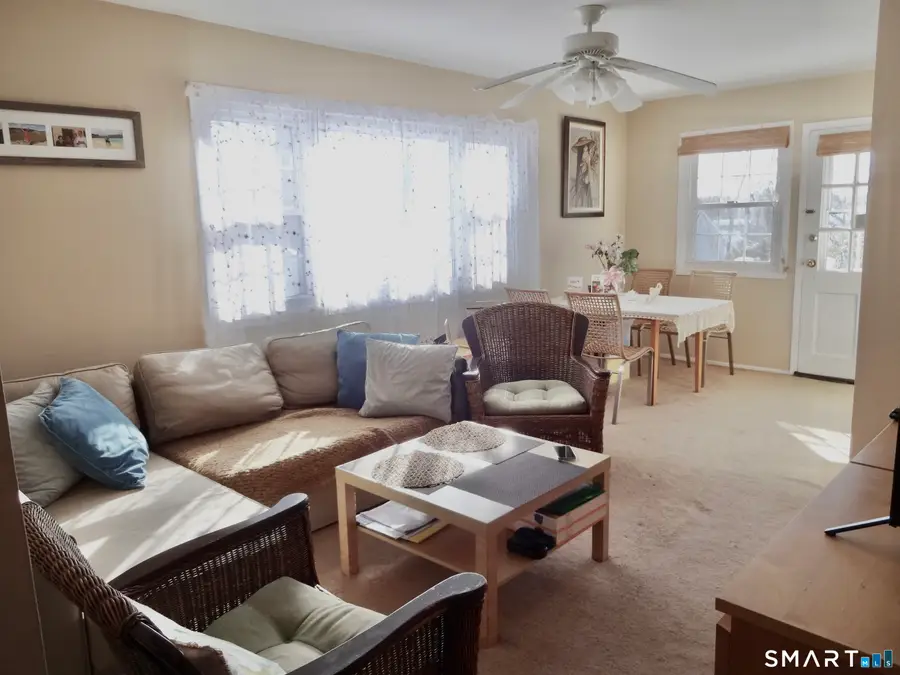 245 Unquowa Road #APT 82, Fairfield, CT 06824 - Image #3